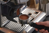 Sage Barista Express Impress automatisch aandrukken