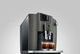 JURA E6 Dark Inox (EC) met €54 gratis koffie